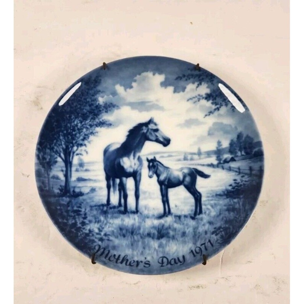 1971 Vintage Kaiser Limited Mother's Day Collectors Plate (6C5)‎